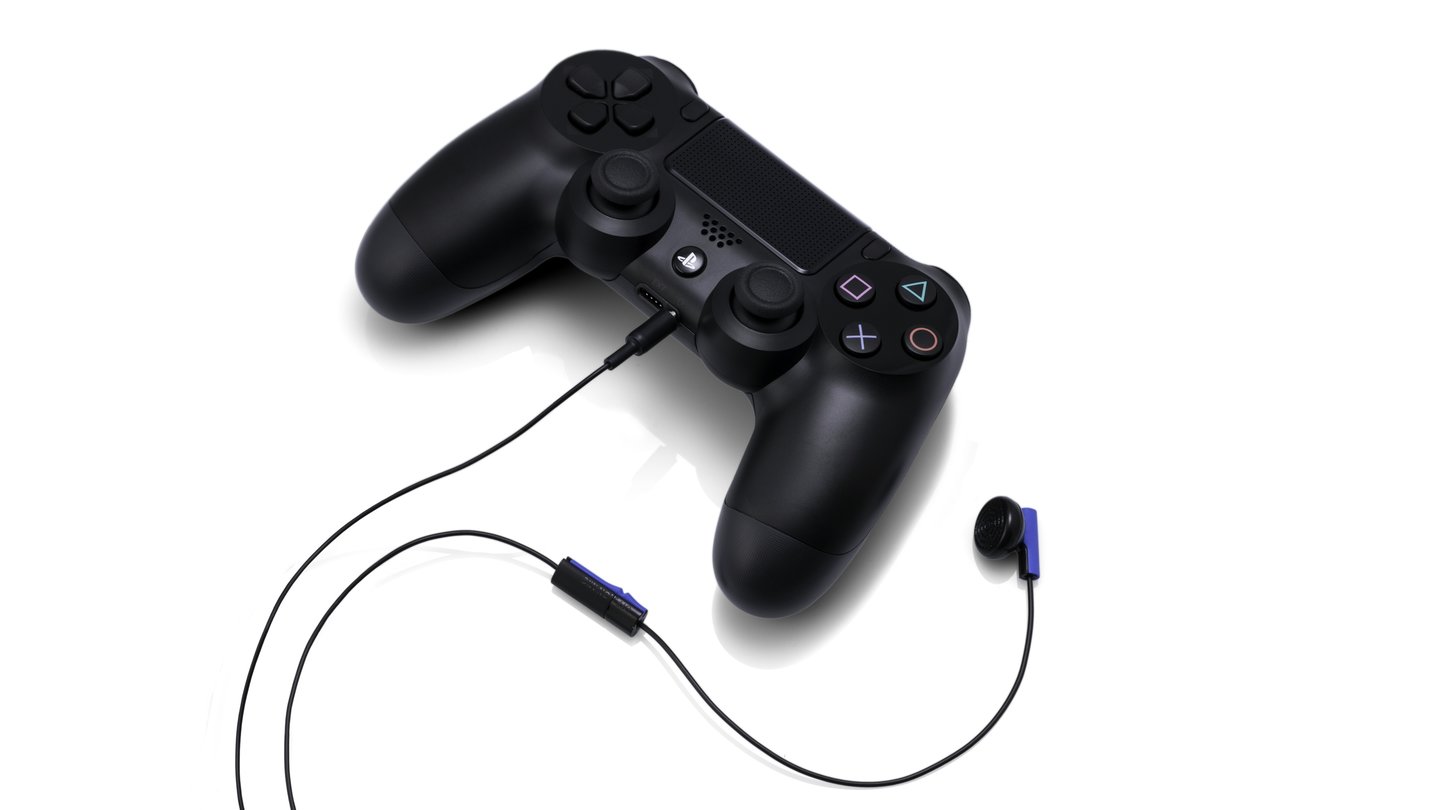 PlayStation 4Der neue Controller der PlayStation 4 bietet viele Zusatzfunktionen wie das mittig platzierte Touchpad oder die integrierten Lautsprecher.