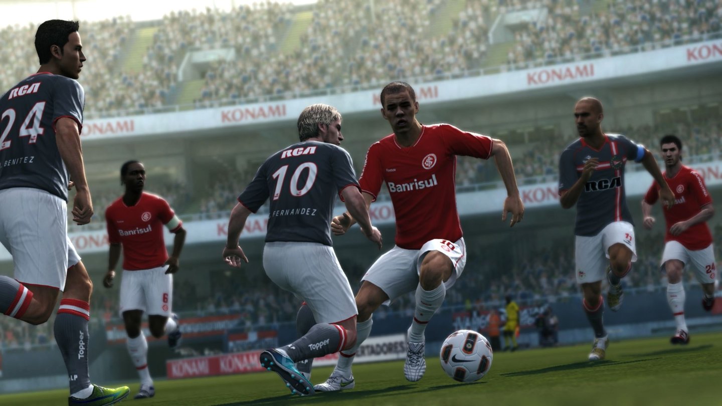 Pro Evolution Soccer 2012Erneut gibt es eine Menge neuer Animationen.