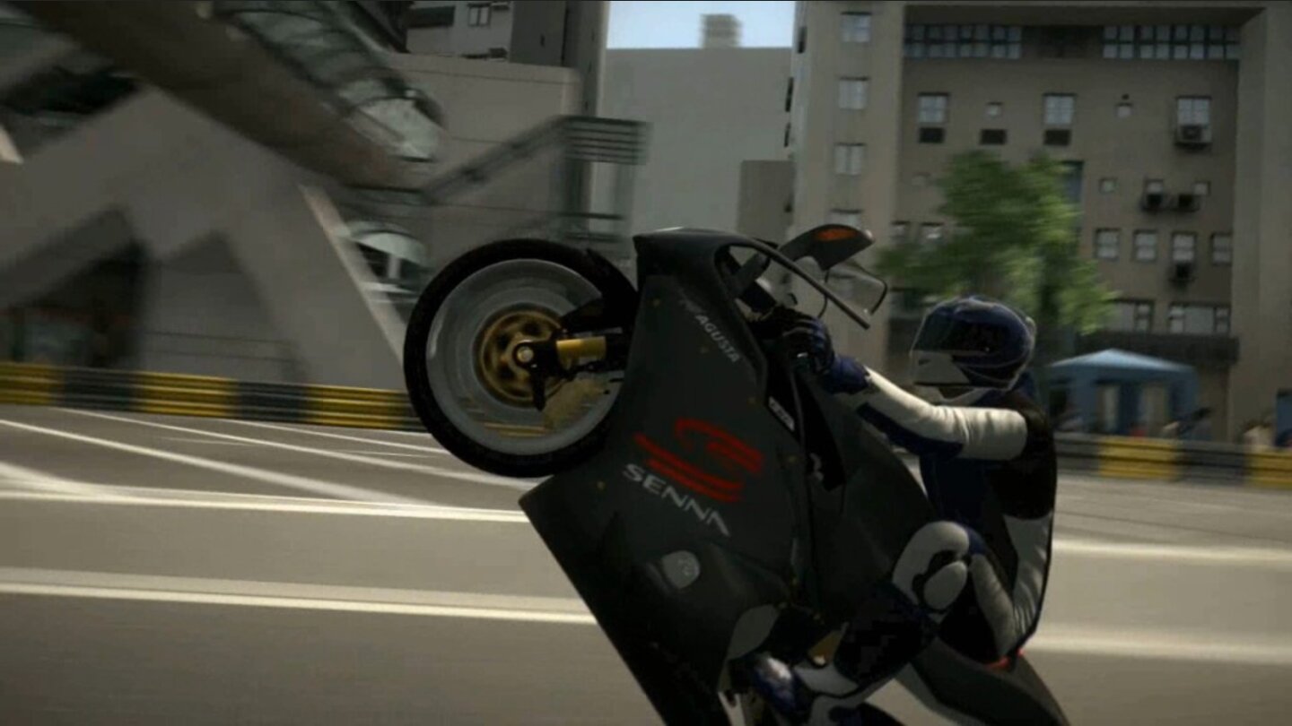 ProjectGothamRacing4X360-11513-435 16