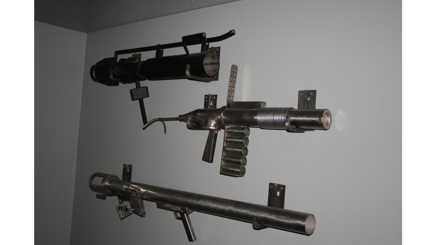 Prototypen der TF2-Waffen.
