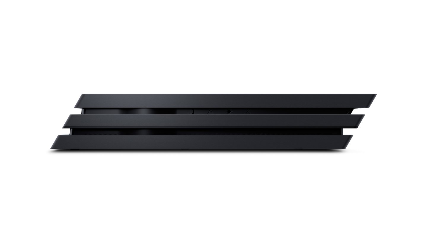 PS4 ProVorerst wird die PS4 Pro nur in Schwarz erhältlich sein, ein späteres weißes Modell halten wir aber für wahrscheinlich.