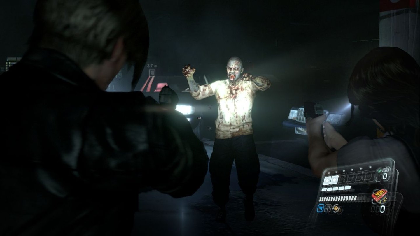 Resident Evil 6Das Objektmenü (rechts unten) wurde deutlich vereinfacht. Ein Tastendruck genügt nun, um Heilmittel einzusetzen.