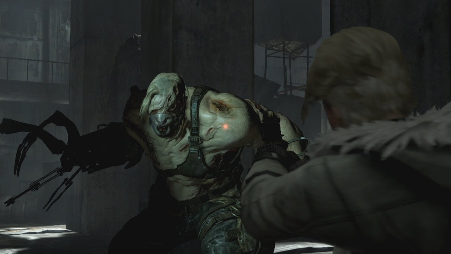 Resident Evil 6Anders als in früheren Serienteilen können wir nur auch aus der Bewegung heraus schießen - das Laservisier hilft dabei.