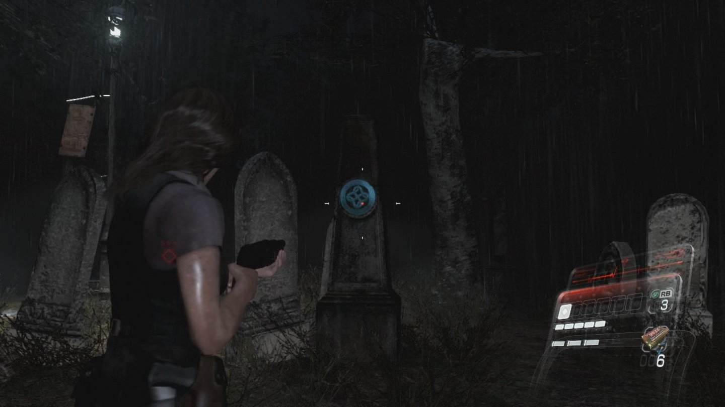 Resident Evil 6Überall in den Abschnitten sind Schlangensymbole versteckt, auf die ihr schießen müsst, um Extras freizuschalten.