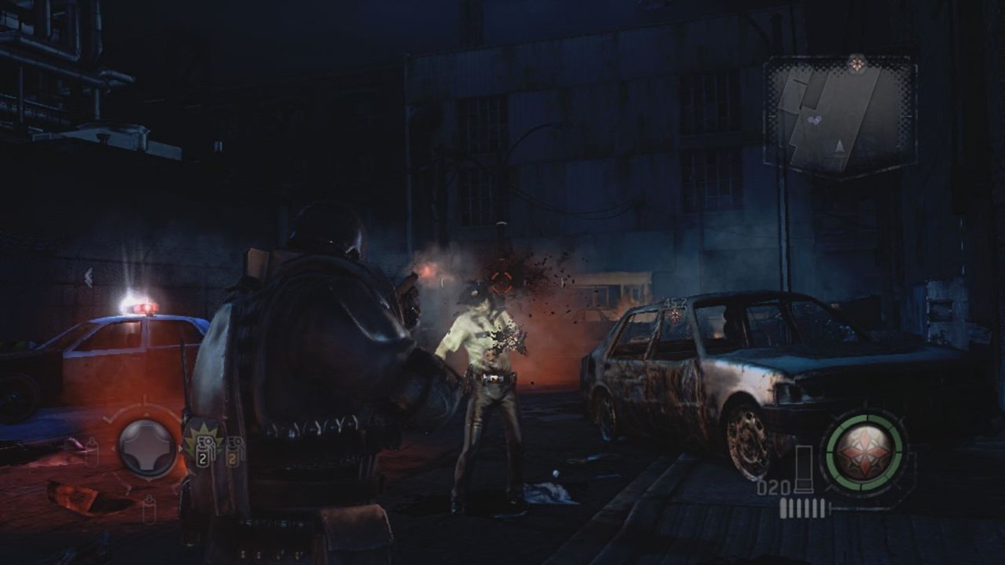 Resident Evil: Operation Raccoon CityDie deutsche Version des Spiels ist geschnitten, trotzdem gibt es Bluteffekte zu sehen.