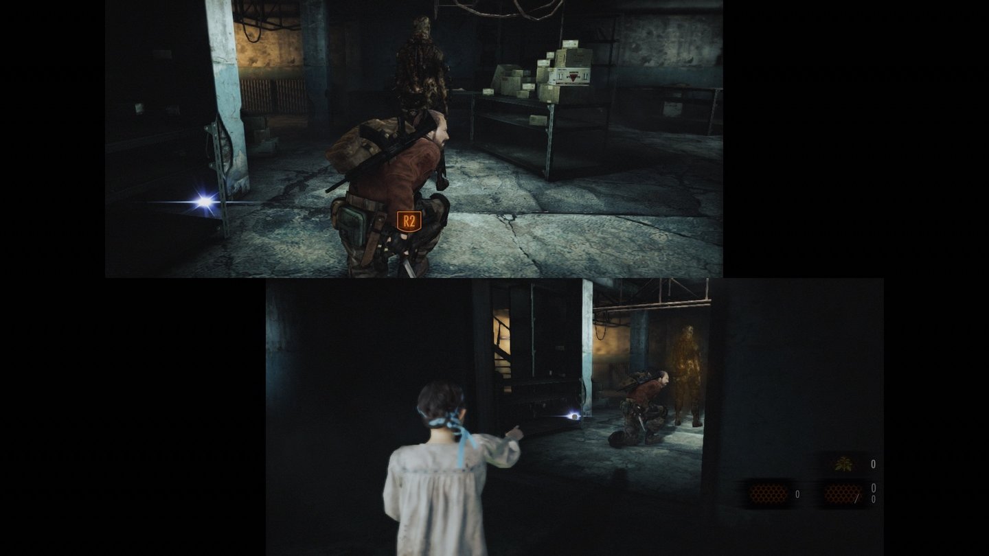 Resident Evil: Revelations 2Eine Koop-Szene im Splitscreen. Natalia zeigt Barry ein Item. Außerdem sieht das Mädchen Gegner auch durch Wände, erkennbar am orangenen Nebel.