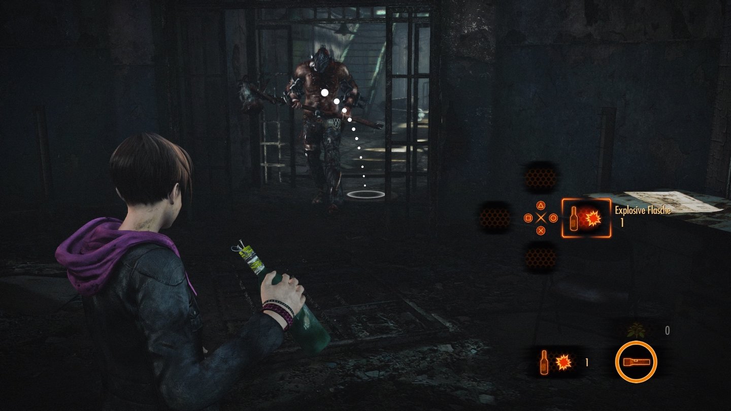 Resident Evil: Revelations 2Immerhin kann die ansonsten wehrlose Moira diverse Eigenbau-Sprengstoffe nutzen. Die sind allerdings sehr selten.