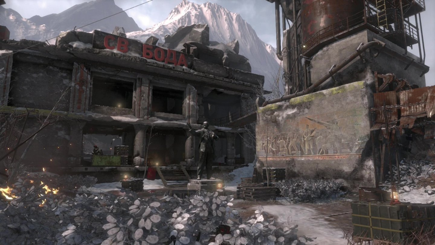 Rise of the Tomb Raider (Xbox One)Auch die sowjetischen Gulags sind beeindruckend dargestellt.