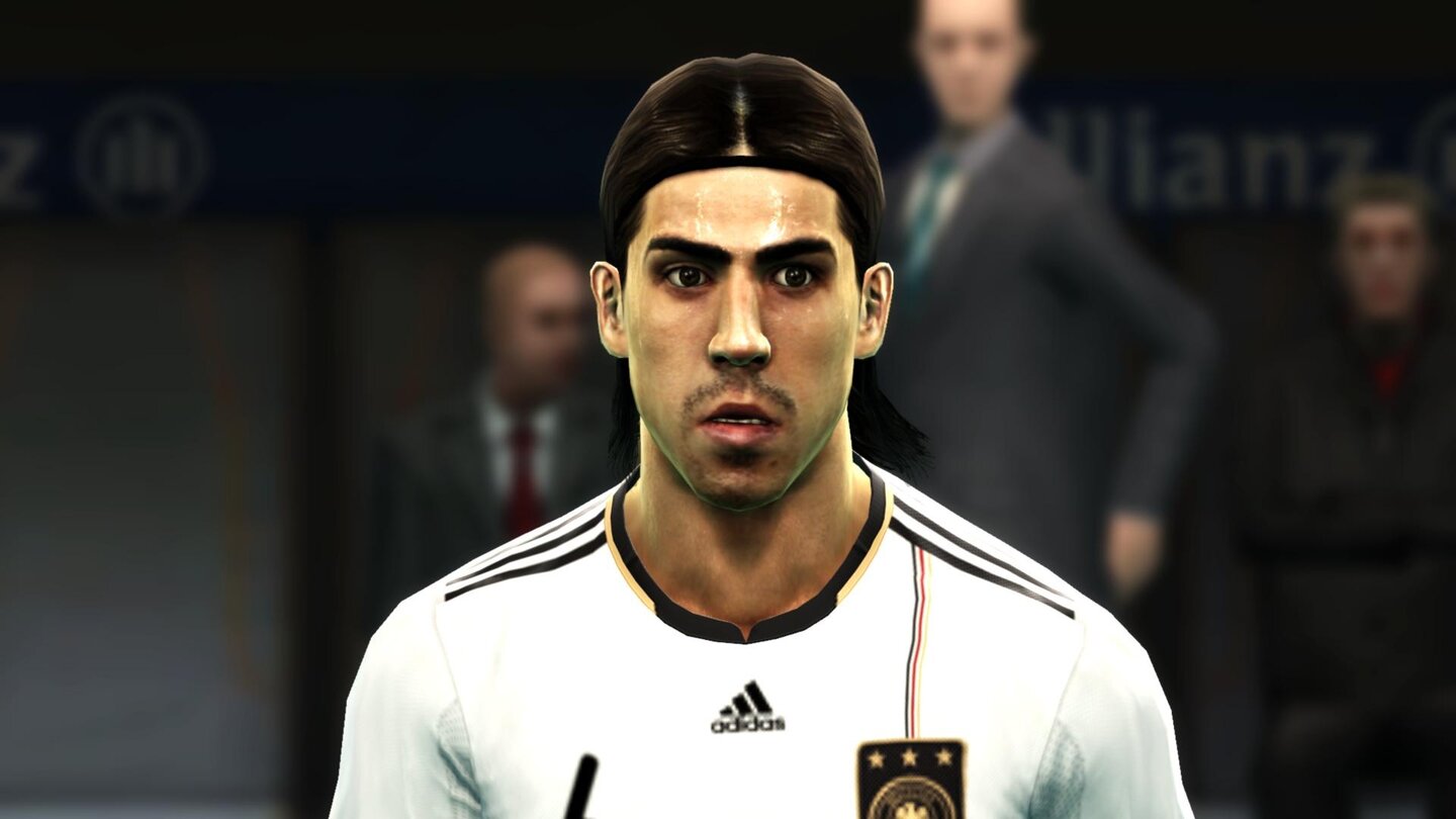 Sami Khedira PES 2012