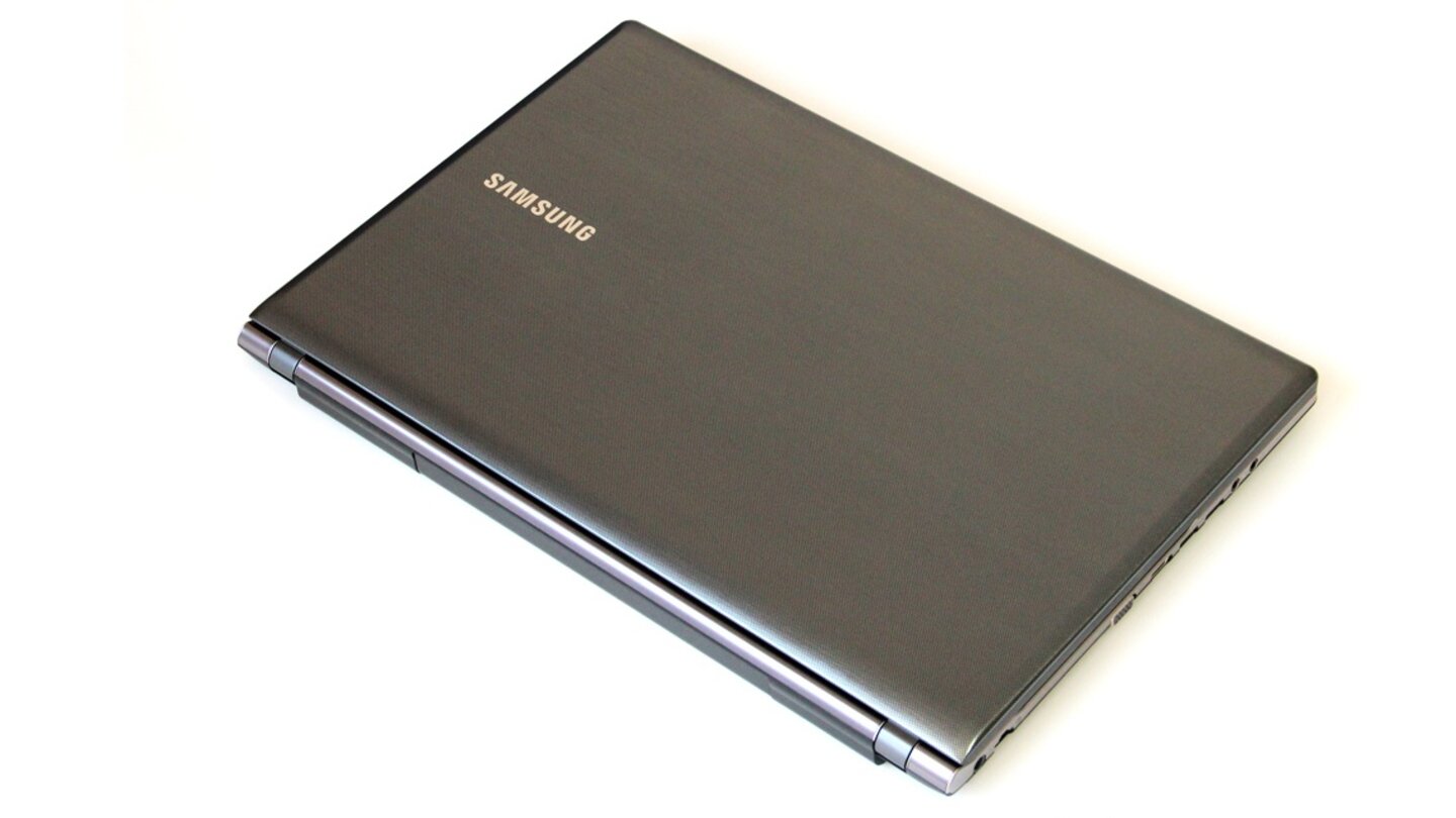Samsung Serie 5 550P7C