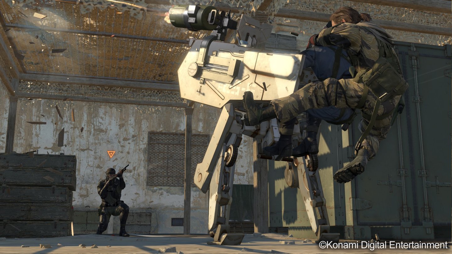 Metal Gear OnlineDer Walker ist derzeit noch zu mächtig und hebt mit seiner Gatling ganze Gruppen aus.