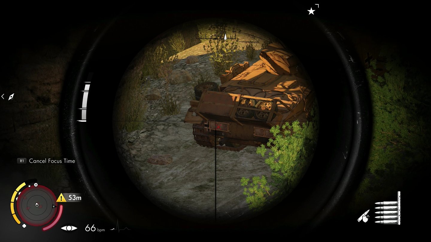 Sniper Elite 3Da ist der Schwachpunkt: Auch Fahrzeuge wie die Panzer III können nun mit dem Scharfschützengewehr in Mitleidenschaft gezogen werden.