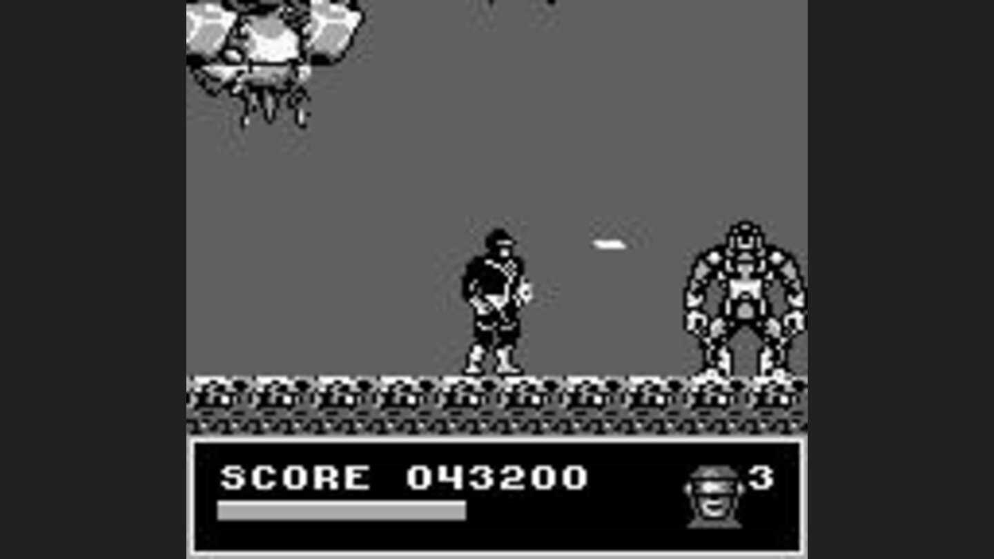 Cyclops fights a Sentinel