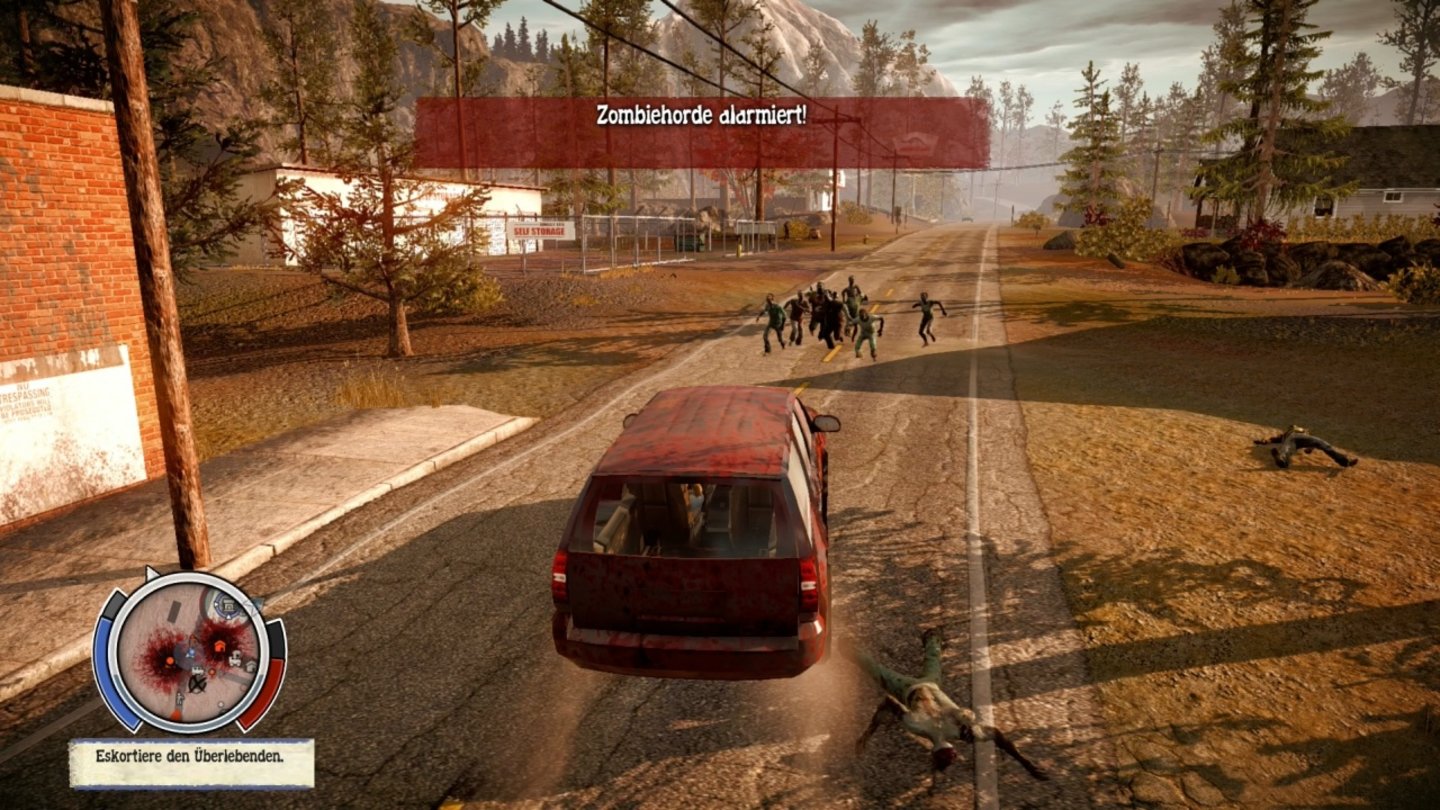 State of Decay Year-One Survival EditionWer mit dem Auto unterwegs ist, macht Lärm. Und Lärm lockt Zombiehorden an.
