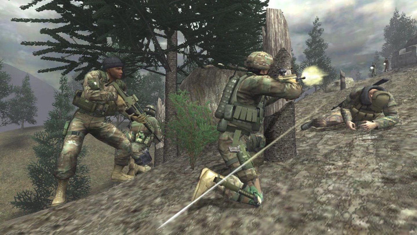 Tom Clancy’s Ghost Recon 2: Summit Strike (2005) Mit Summit Strike wird 2005 die einzige Erweiterung zu Ghost Recon 2 für die Xbox-Version veröffentlicht. Anschläge schalten die Regierung von Kasachstan aus und stürzen das Land in einen Bürgerkrieg, in den die Ghosts zugunsten der loyal gebliebenen Streitkräfte eingreifen. Summit Strike erhöhte den Schwierigkeitsgrad gegenüber dem Hauptspiel und erweiterte den Multiplayer-Modus um neue Varianten (Heli Hunt).