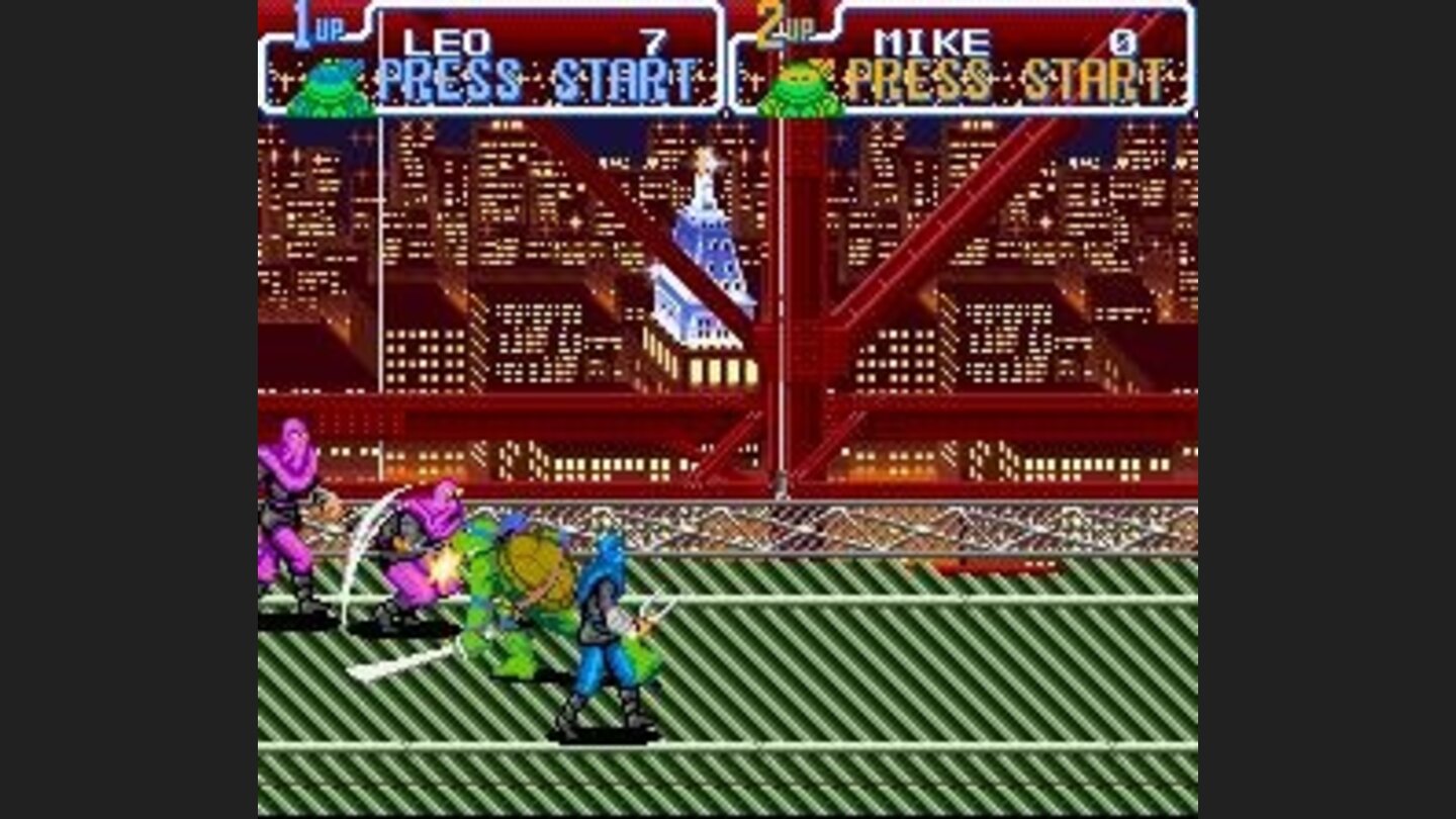 Leonardo beats Foot Clan soldiers.