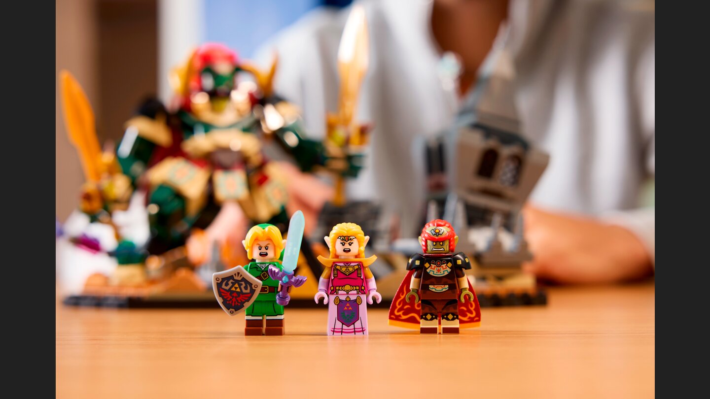 The Legend of Zelda - LEGO Ocarina of Time Diorama