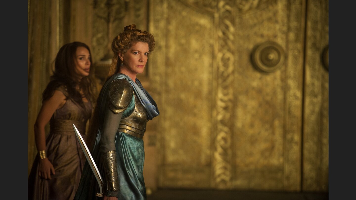 Frigga mit Jane Foster