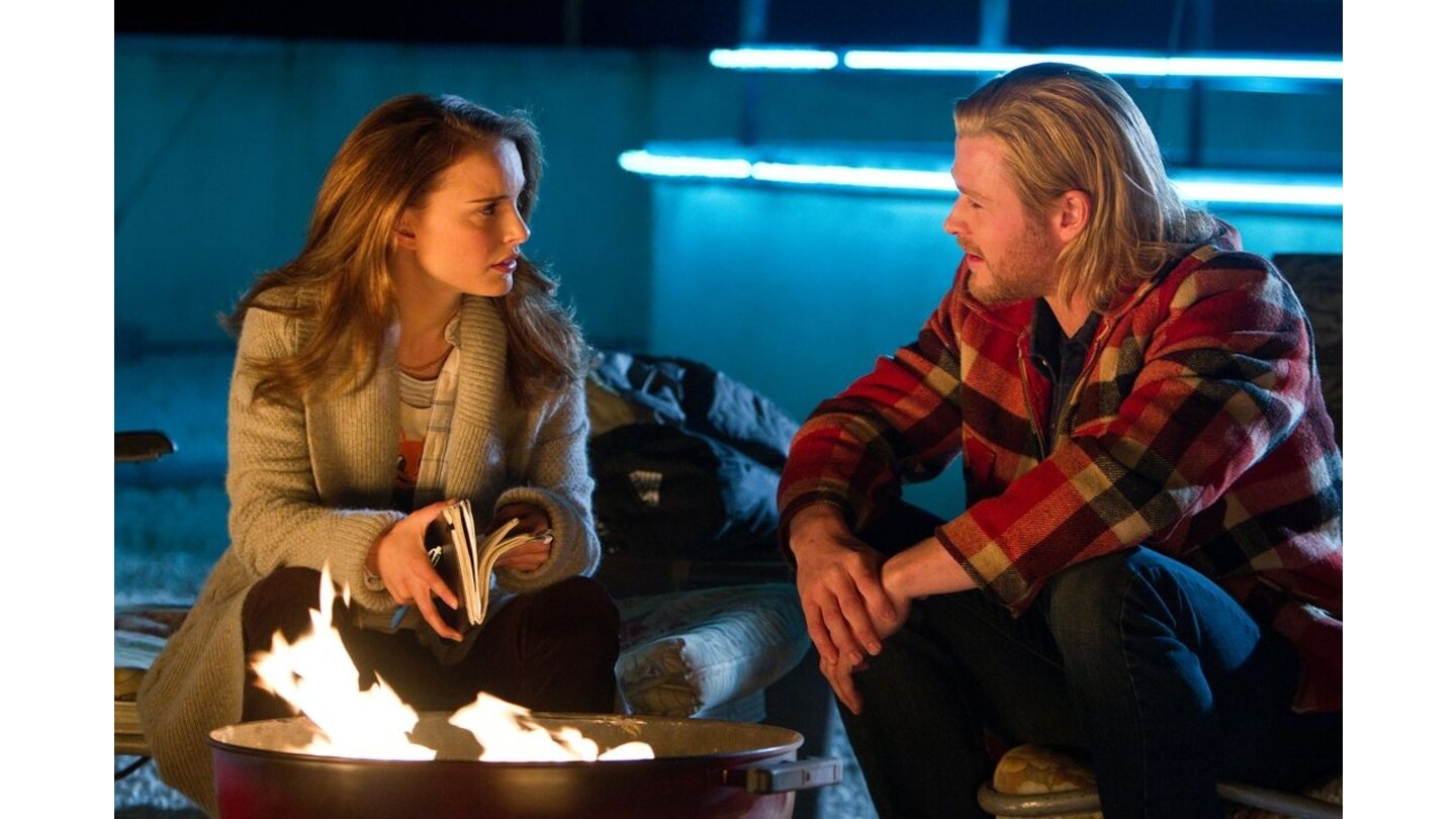 Die junge Wissenschaftlerin Jane Foster hilft Thor sich in der für ihn unbekannten Welt der Menschen zurechtzufinden.