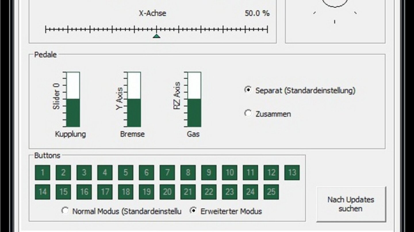 Für die Pedale gibt es zwei Modi: Die Standard-Einstellung »Separat«, in der jedes der drei Pedale einzeln funktioniert und die Einstellung »Zusammen«. Hier liegen sowohl Brems- als auch Gassignal auf einer Steuerachse, wenn die Pedalerie liegend eingesetzt wird. Bei hängender Ausrichtung nutzen Bremse und Kupplung eine gemeinsame Steuerachse. Dadurch können wir nur jeweils einen Impuls lösen, nicht aber Zwischengas beim Anbremsen einsetzen. Am unteren Rand des Fensters können Sie zwischen Normalen-Modus (Standard) mit 13 Tasten und erweitertem Modus mit 25 Tasten wechseln.
