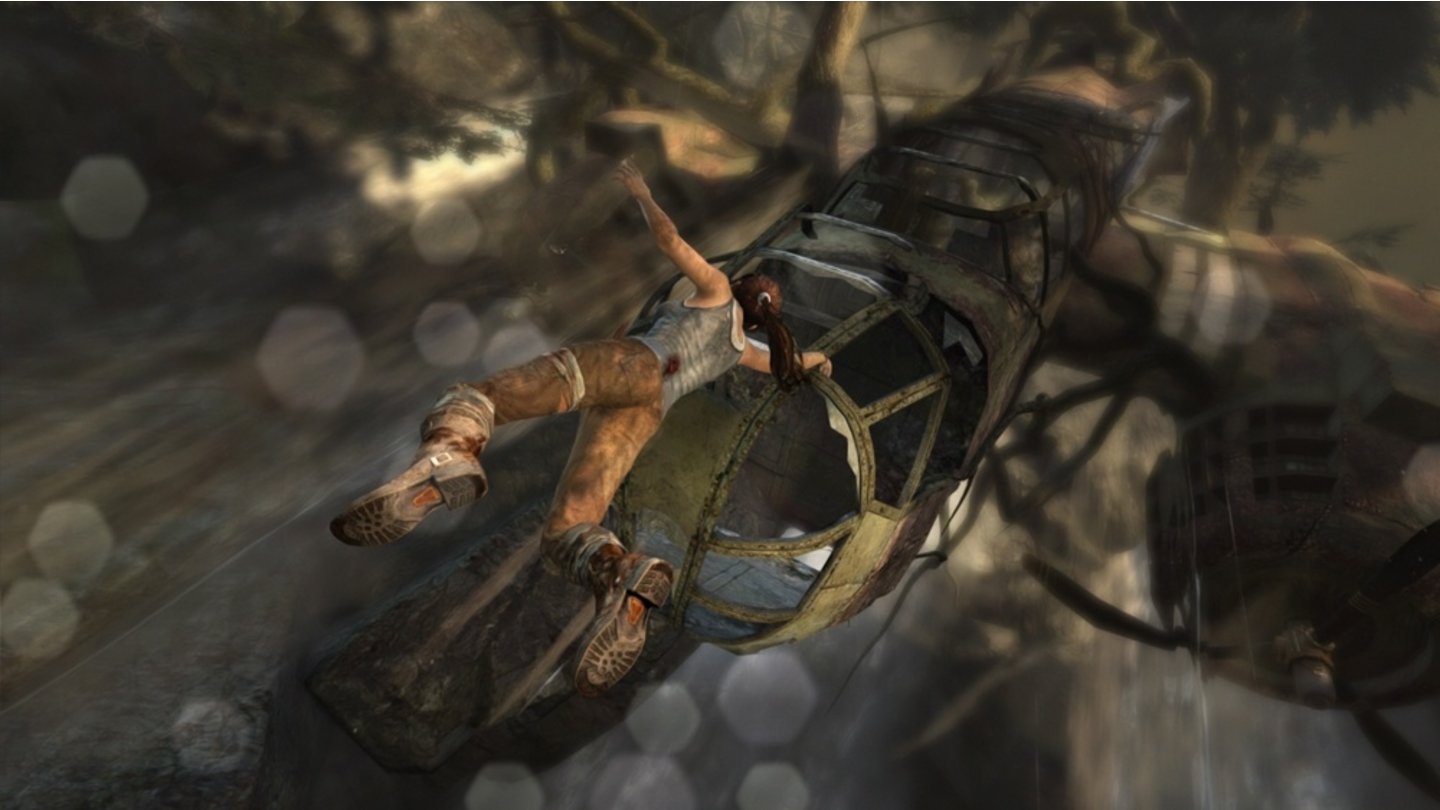 Tomb Raider Beim Klettern über das Flugzeugwrack kommen gut platzierte Quick Time Events zum Einsatz.