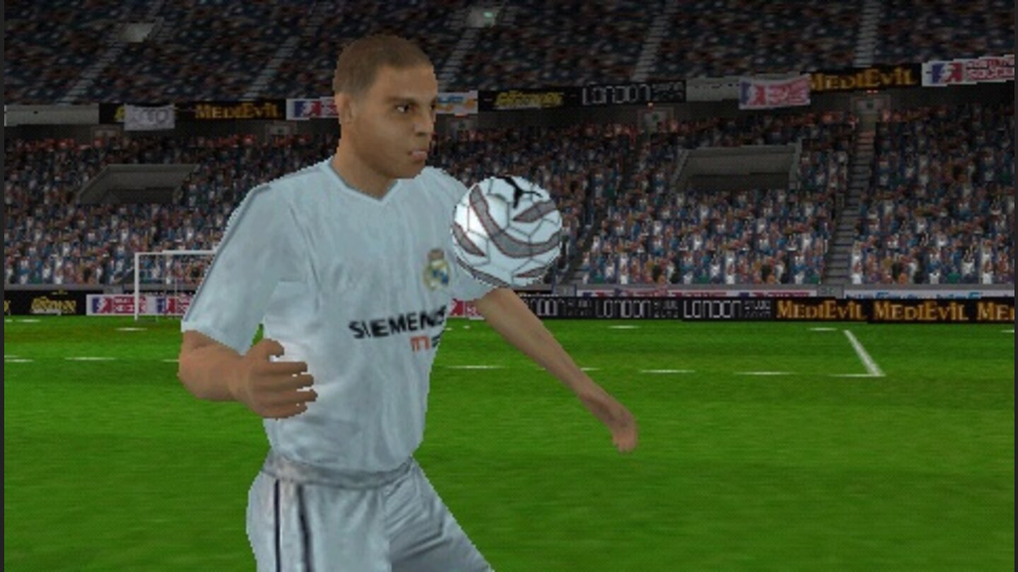 WorldTourSoccerChallengeEditionPSP-8644-658 1
