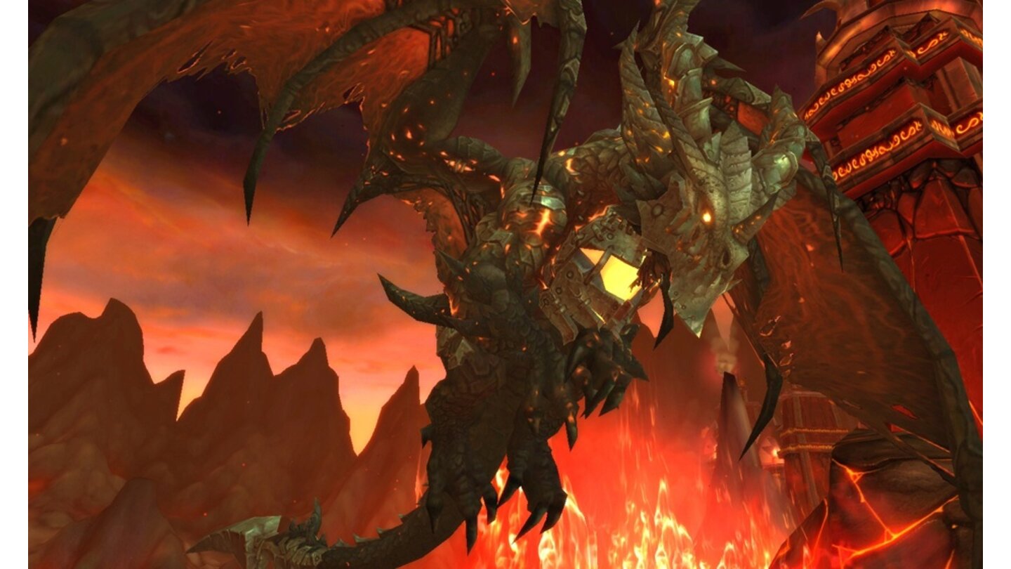 World of Warcraft: CataclysmWorld of Warcraft: Cataclysm ist das dritte Addon zum Online-Rollenspiel World of Warcraft und liefert unter anderem zwei neue spielbare Rassen, die Goblins (Horde)und die Worgen (Allianz). Außerdem wurde mit der Veröffentlichung der Erweiterung die Spielwelt an vielen Stellen umgebaut, da das Fantasyreich Azeroth nach dem Ausbruch des Drachen Todesschwinge von einer Katastrophe heimgesucht und ist teilweise zerstört. Die Maximale Levelstufe wird mit Cataclysm auf 85 erhöht und neben technischen Verbesserungen (Wasserdarstellung) wurden Archäologie als neuer Beruf und Gildenerfolge eingeführt. Zudem gibt es tausende neue oder überarbeitete Quests, viele davon sehr abwechslungsreich.