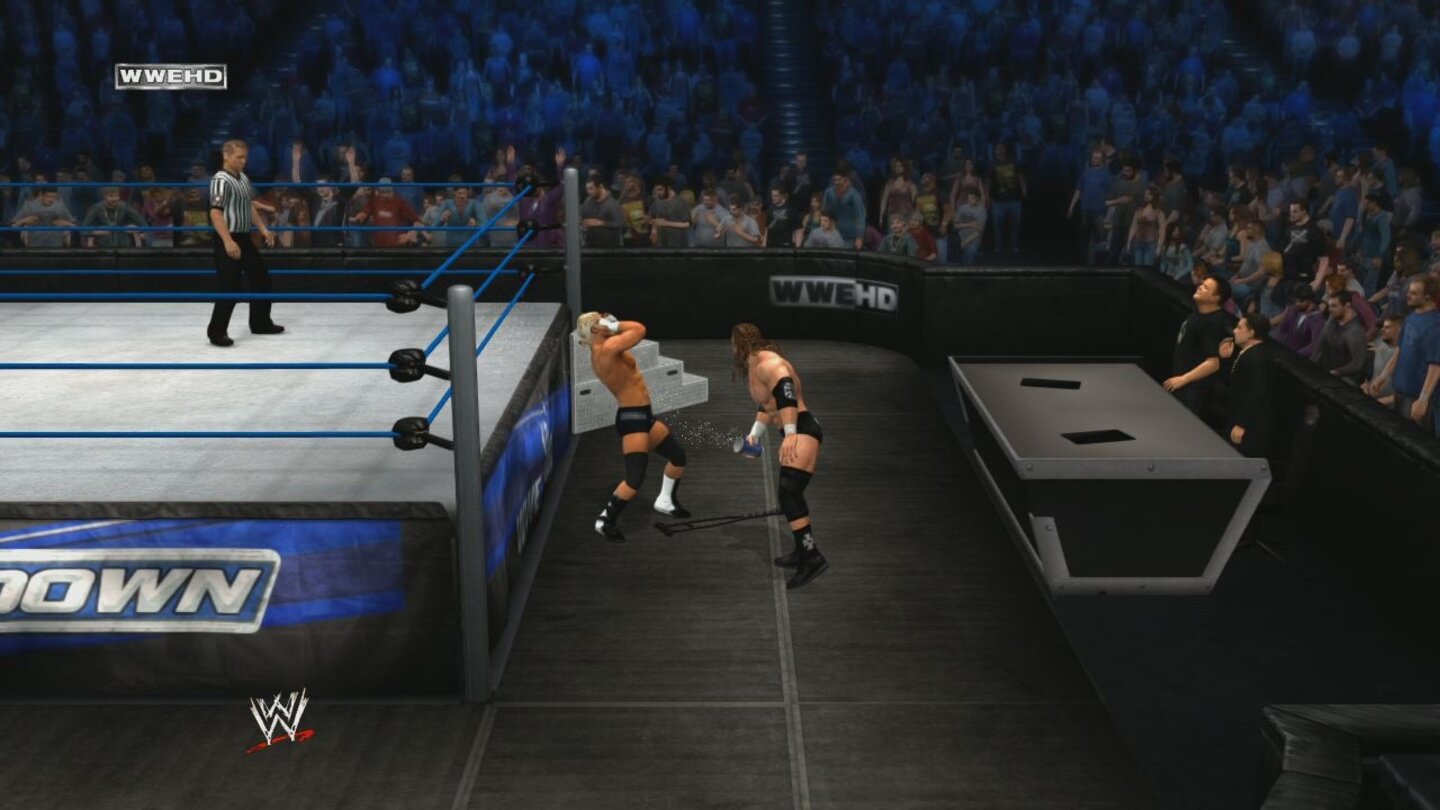 WWE 12