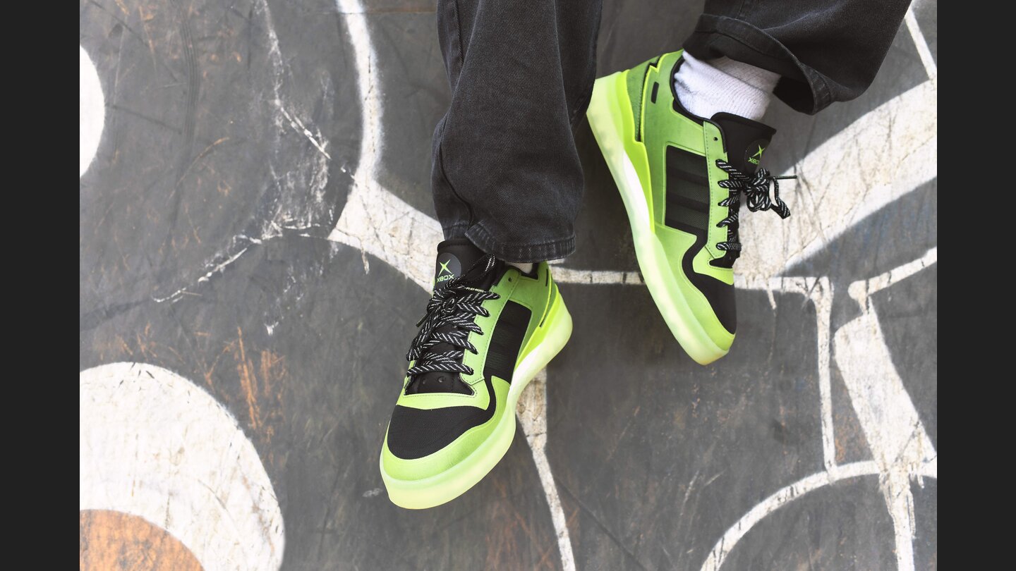 Xbox kooperiert mit Adidas zum 20. Geburtstag