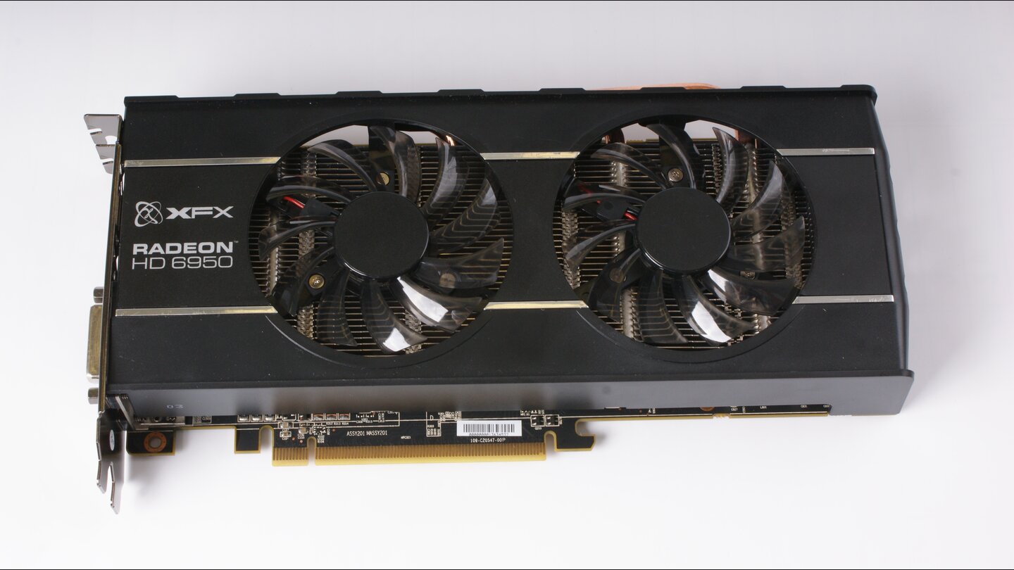 XFX Radeon HD 6950 XXX Dual-Fan