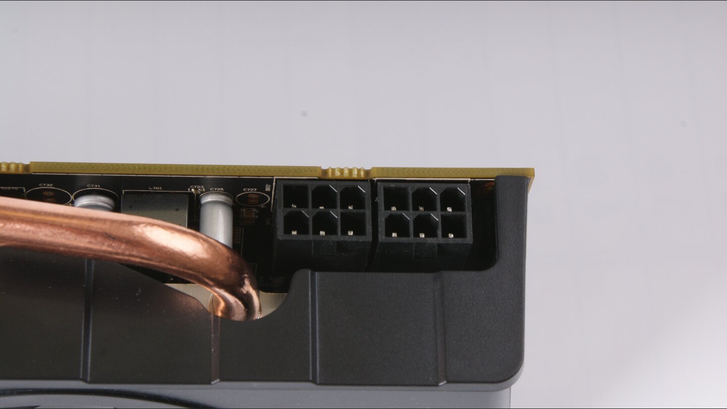 XFX Radeon HD 6950 XXX Dual-Fan
