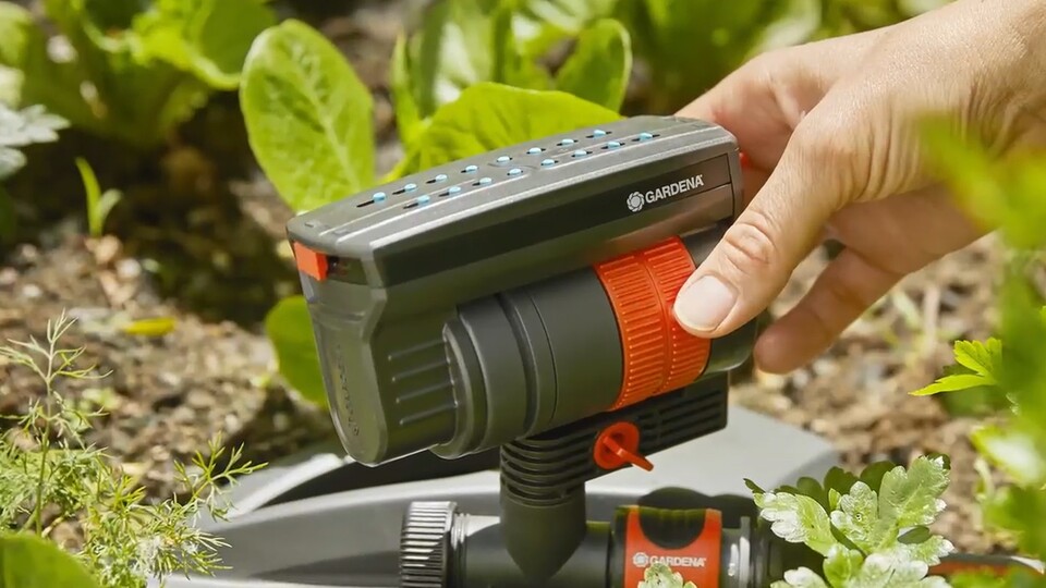 Der Viereckregner AquaZoom compact ist Gardenas absoluter Bestseller dieses Jahr.