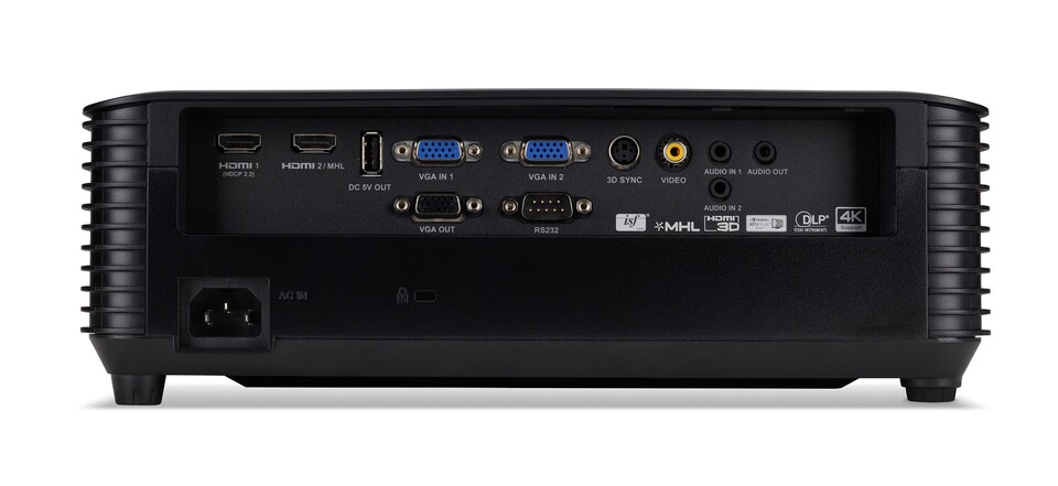 Der Acer Nitro G550 bietet zwei HDMI und zwei VGA-Anschlüsse
