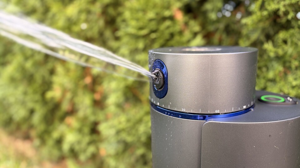 Dank Ventil und Gummilippe wird der Wasserstrahl schön gestreut.