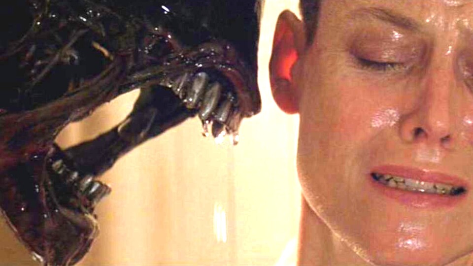 Zwei weitverbreitete Gesichtsausdrücke, wenn man gesagt bekommt, Alien 3 schauen zu müssen. Bildquelle: 20th Century Studios