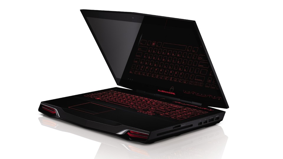 Mit der Geforce GTX 580M kostet das Alienware M17x R3 über 2.000 Euro. Dafür bietet das 17,3-Zoll-Notebook im Test aber auch Spieleleistung auf dem Niveau eines Desktop-PCs.