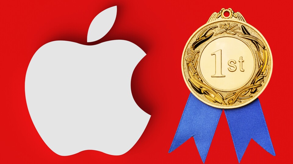 Wer hat sich die Sieger-Medaille für den wohl »treuesten Apple-Mitarbeitenden ever« verdient? (Bild-Quellen: BillionPhotos.com und OlekStock über Adobe Stock)