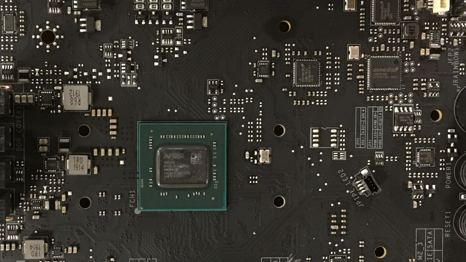 Bios-Dateien deuten auf weiteren AMD-500er-Chipsatz hin - kommen mit X590 auch mehr PCI-Express-Lanes? (Bild: Igors Lab)