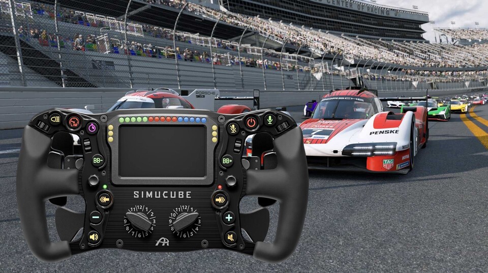 Jetzt wird es realistisch: Mit dem Simucube-Lenkrad und dem im Bundle enthaltenen Force-Feedback-Modul spürt ihr jeden Kiesel auf der Straße.