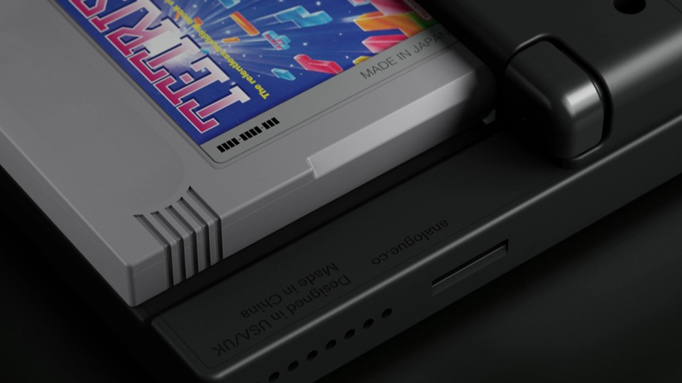 Der Analogue Pocket nimmt Original-Cartridges von Nintendos GameBoy auf.