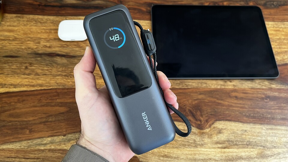 Das Display ist groß und lässt sich gut ablesen.