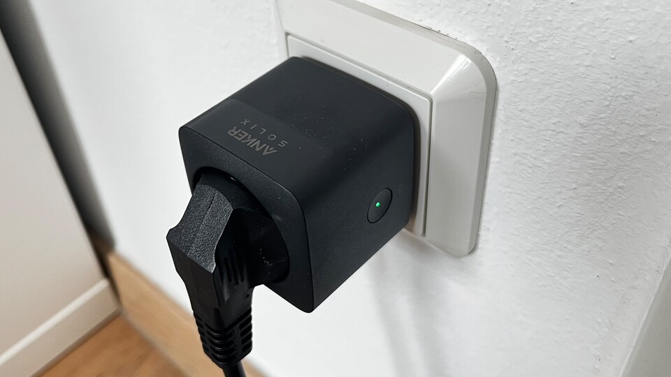 Die smarten Steckdosen von Anker lassen sich manuell via App oder Knopf sowie automatisch schalten.