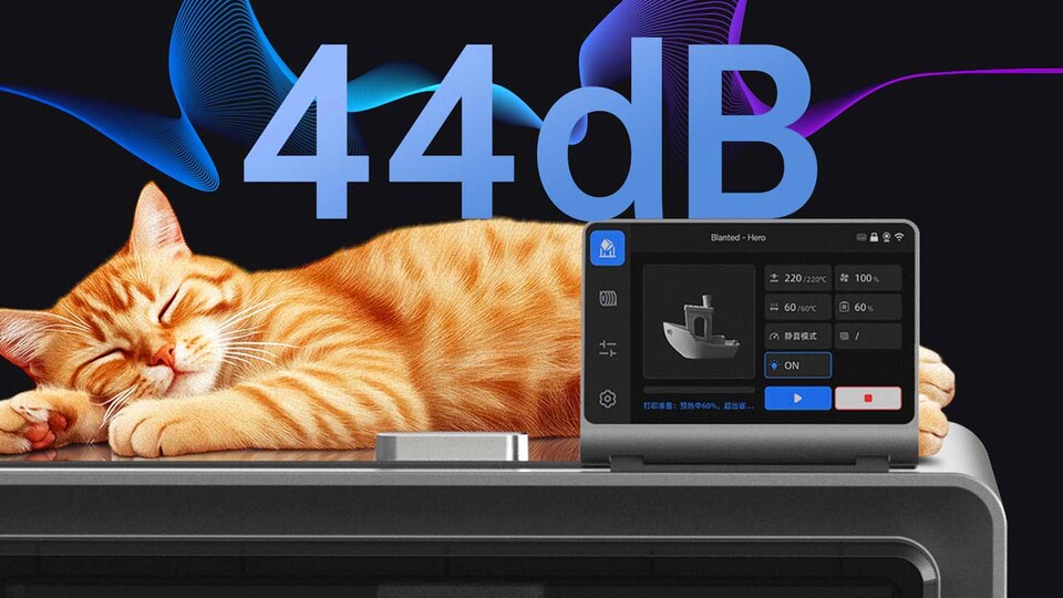 Der Kobra S1 von Anycubric bleibt beim Drucken schön leise, sodass ihr auch problemlos über Nacht drucken könnt, ohne genervt zu werden.