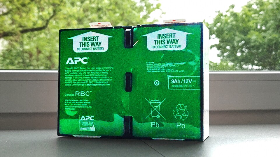 Dieser Akku schützt mich und meine Geräte in meiner USV vor Spannungsschwankungen und Stromausfällen.