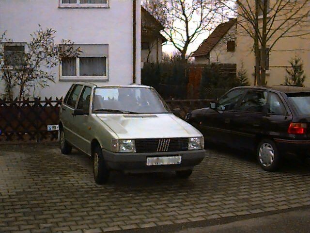 Ein Beispielfoto aus der Apple Quicktake 100. Die Brennweite entsprach etwa einem 50-mm-Objektiv. Auf den meisten Handys von heute bildet der 2x-Zoom ein ähnliches Sichtfeld ab. (Bildquelle: gmhofmann at de.wikipedia, gemeinfrei)