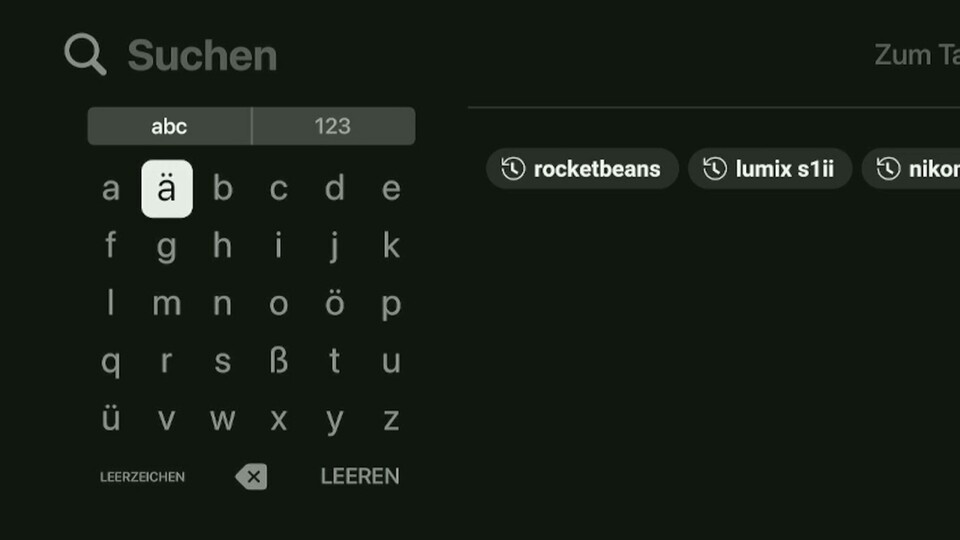 Schluss mit dem umständlichen Tastaturlayout. Wechselt in den Einstellungen auf das Rasterlayout.