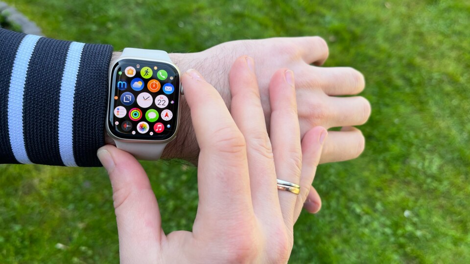 Da flutscht alles - die Apple Watch 8 ist pfeilschnell.