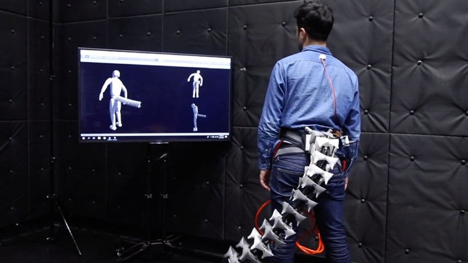 Der Arque Robotic Tail könnte vielen Menschen das Leben erleichtern (Bild: Keio University) 
