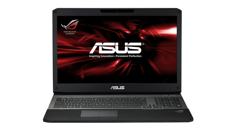 Im modifizierten Tarnkappendesign der Vorgänger steht das mit neuen Ivy-Bridge-Prozessoren ausgestattete Asus G75 sehr gefällig auf dem Schreibtisch.