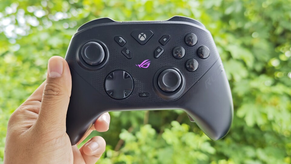 Der Xbox-Controller hat vorgelegt, wie ein Gamepad aussehen soll. Warum sollte man es also ändern, oder? (Bildquelle: Duy Linh DinhGameStar Tech)